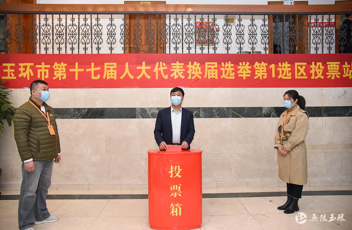 投票评分软件_网上人工投票靠谱吗_投票考评软件
